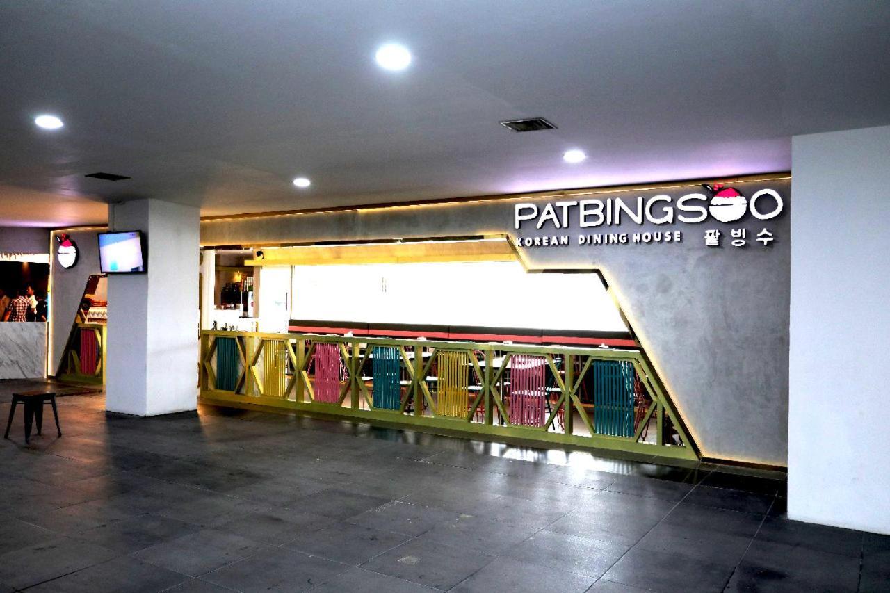 Heavenly Land Family Hotel Palembang Extérieur photo